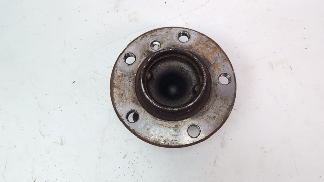 Маточина колеса передня 31206876840 BMW