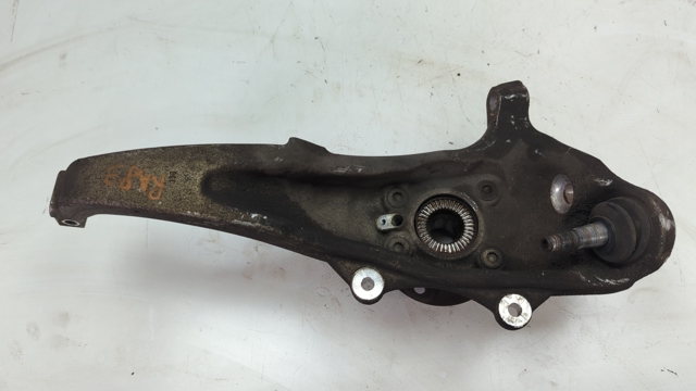 Цапфа поворотного кулака 31216777749 BMW
