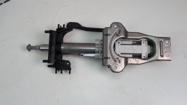 Колонка рульова 32306883441 BMW