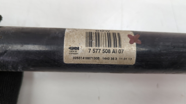 Піввісь задня, права 33207577508 BMW
