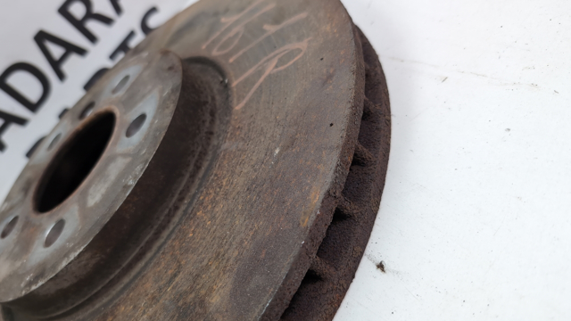 Диск переднього гальма 34116886481 BMW
