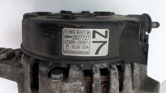 Генератор 373002E821 HYUNDAI