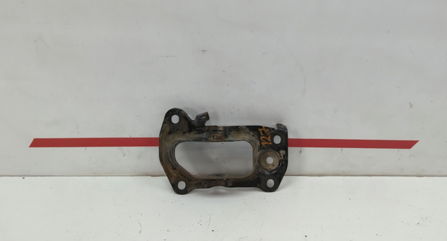Кронштейн задньої балки 3C0505130B VAG