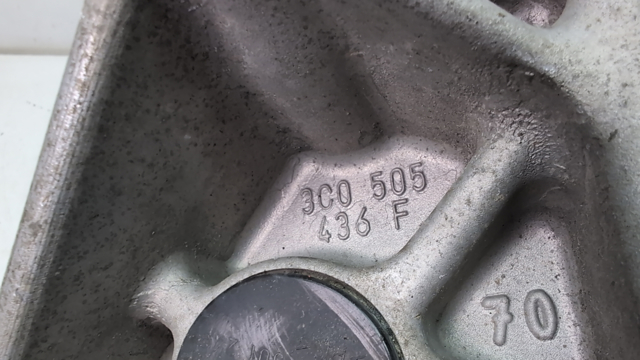 Цапфа - поворотний кулак задній, правий 3C0505434K VAG