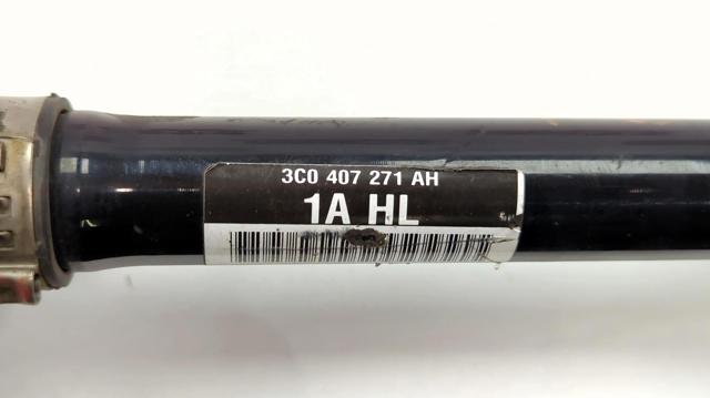 Привід передній лівий 3C8407271 VAG