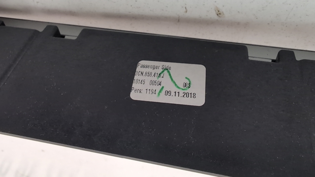 Решітка повітроводу права 3CN858416JTNY VAG