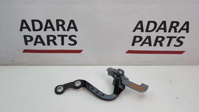 Петля задньої багажної, 3/5 -ої двері 41007494943 BMW