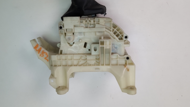 Механізм перемикання передач, куліса 46700J9100 HYUNDAI
