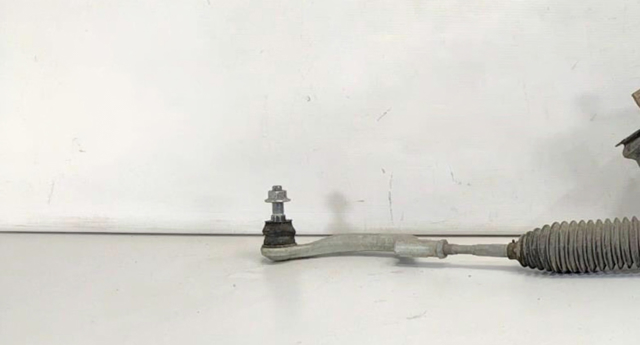 Наконечник рульової тяги, зовнішній 48630HG00A NISSAN