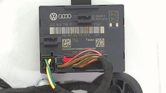 Блок комфорту задніх дверей 4F0959795P VAG