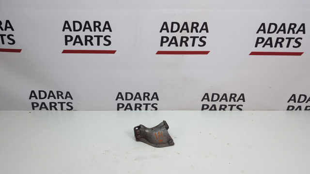 Кронштейн передньої балки 4G0399378J VAG