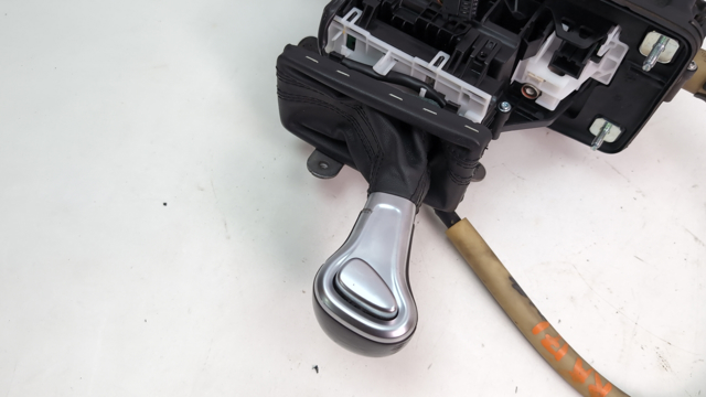 Ручка важеля коробки передач 4G1713139NIBR VAG