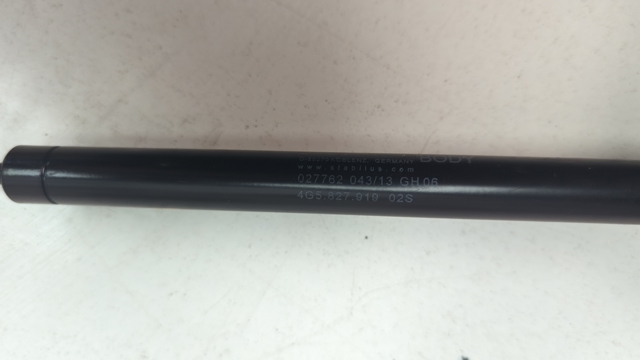 Амортизатор для багажника газовий 4G5827919 VAG