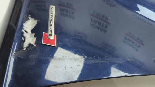 Переднє праве крило 4L0821102 VAG
