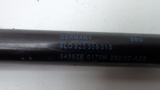 Амортизатор капота газовий 4L0823359 VAG