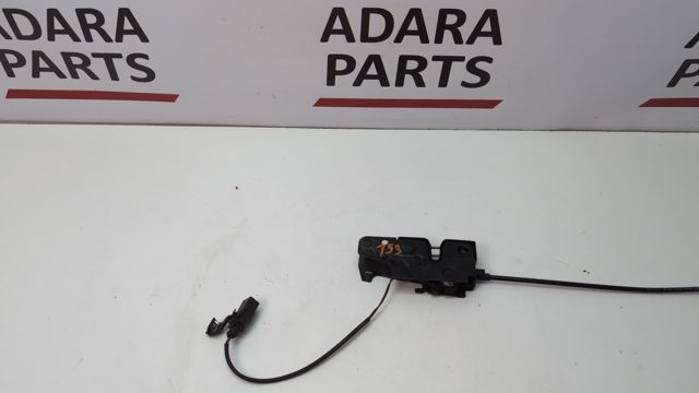 Замок капота Audi Q7