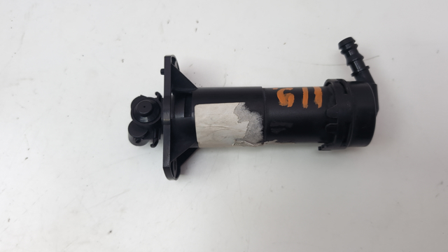 Форсунка омивача фари передньої, правої 4L0955102 VAG