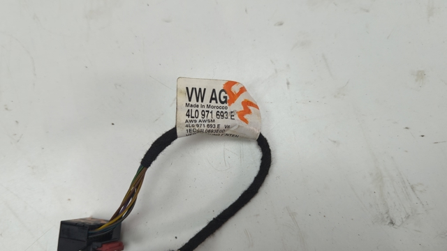 Електропроводка задніх дверей 4L0971693E VAG