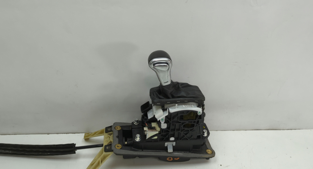 Рукоятка важеля КПП 4L1713139AJTAH VAG