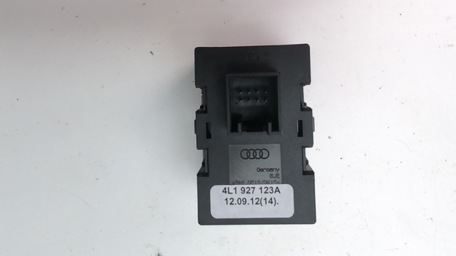 Кнопка включення парктроника 4L1927123A5PR VAG