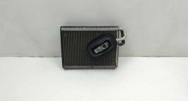Клапан TRV, кондиціонера 4M0820679A VAG