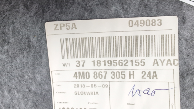 Внутрішня обшивка лівих задніх дверей 4M0867303ABWFA VAG
