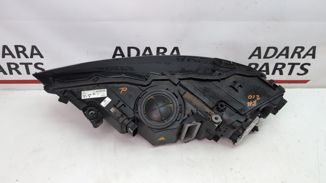 Фара основна права 4M0941044B VAG