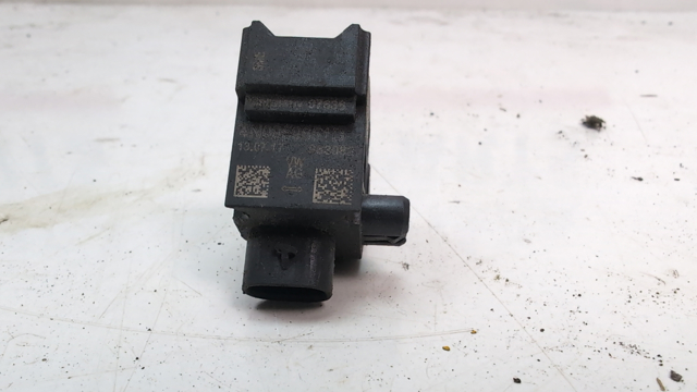 Датчик AIRBAG передній 4N0959651D VAG