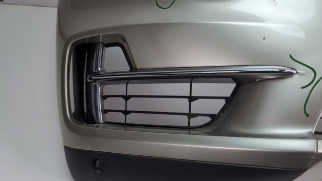 Решітка переднього бампера, права 51117303082 BMW