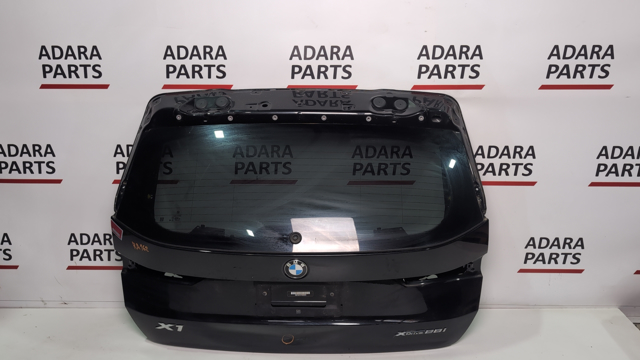 Фірмовий значок на кришку багажника 51148492586 BMW
