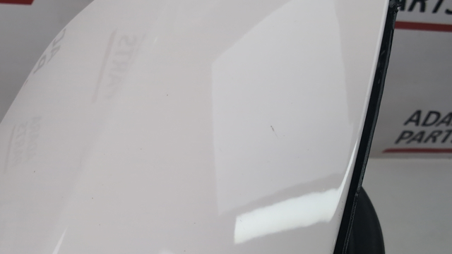 Лючок бензобака / паливного бака 51177487257 BMW