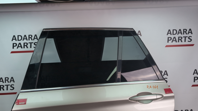 Направляюча скла рамки двері, заднього ліва 51357289667 BMW