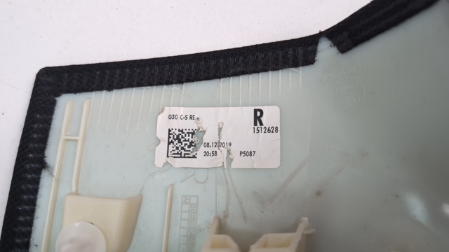 Обшивка стійки кузова внутрішня, задня права 51438065028 BMW