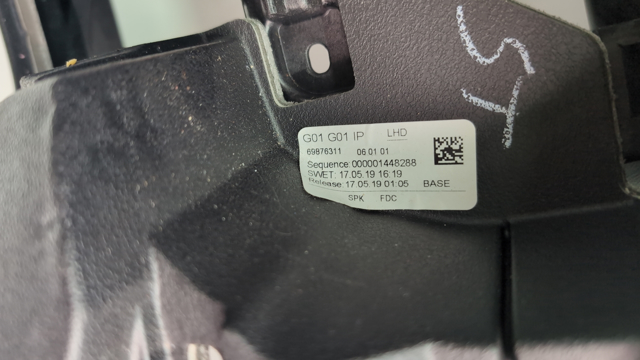 Торпеда приладова панель 51457937294 BMW