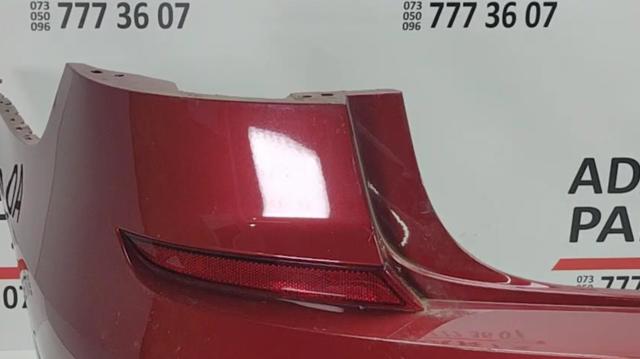Лівий відбивач заднього бампера 561945105A VAG