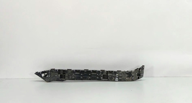 Кронштейн бампера заднього, зовнішній лівий 57707SG090 SUBARU