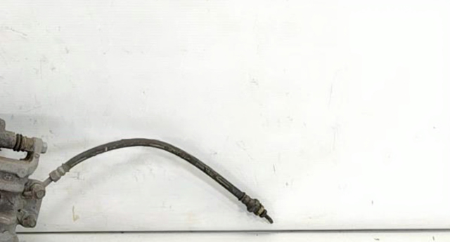 Шланг гальмівний задній, правий 587382W000 HYUNDAI