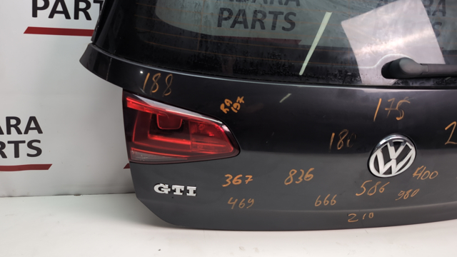 П'яті двері 5G6827025R VAG
