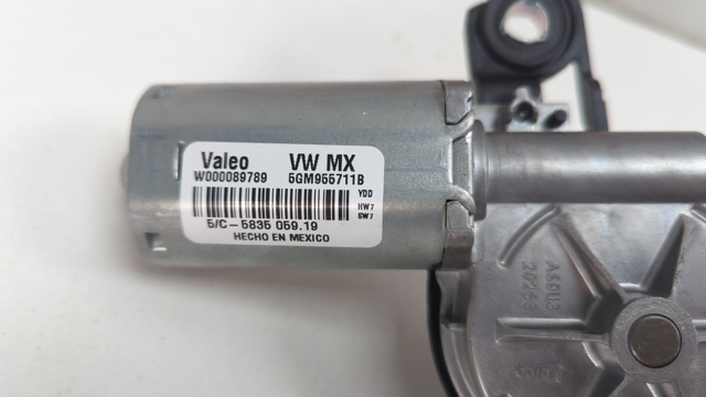 Склоочисник дверей задка 5GM955711B VAG