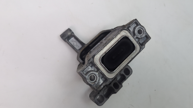 Права подушка мотора 5N0199262K VAG