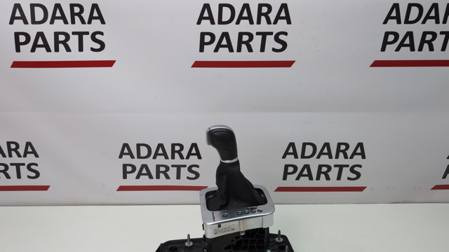 Ручка важеля коробки передач 5N1713203AKUMF VAG