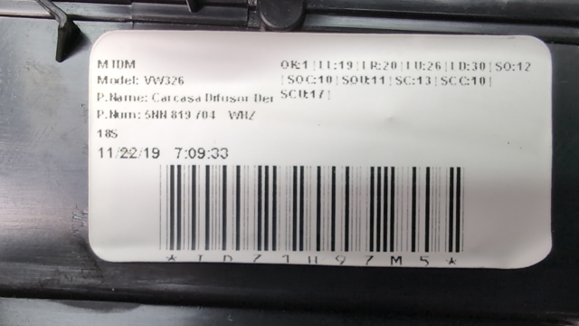 Решітка повітропровода права 5NN819704WHZ VAG