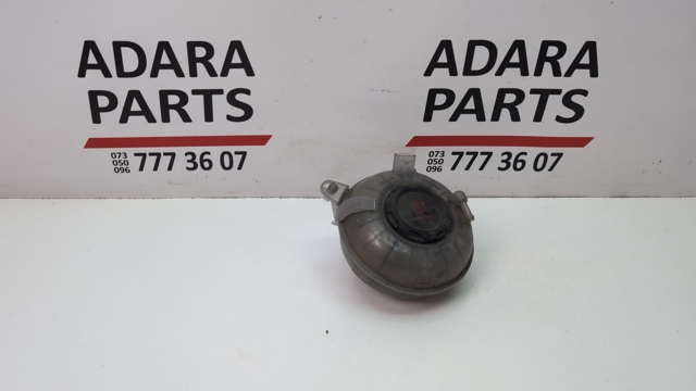 Бачок розширювальний Ауді Ку 3