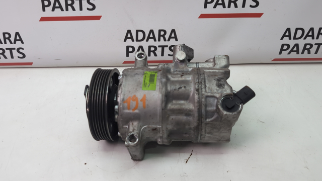 Компресор кондиціонера 5Q0820803F VAG