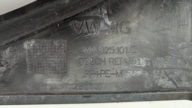 Захист днища, задній лівий 5WA825101E VAG