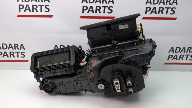 Радіатор опалювача салону 5WB816103A VAG