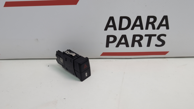 Кнопка аварійки 61319423272 BMW