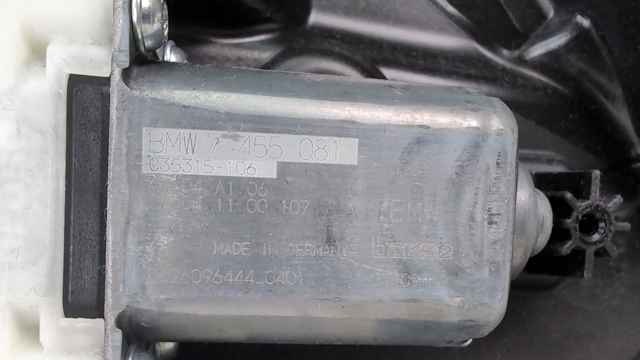 Двигун склопідіймача двері передньої, правої 61355A5C893 BMW