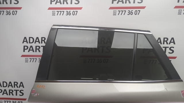 Скло задньої двері лівої 62011AN13A SUBARU