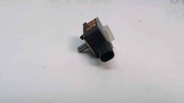 Датчик подушки безпеки 65779475697 BMW
